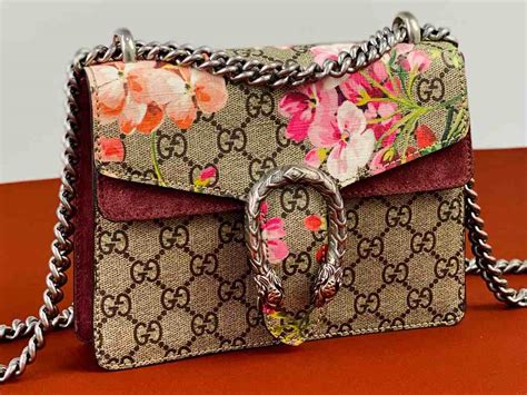 valor de bolsa pequena da gucci alça de madeira